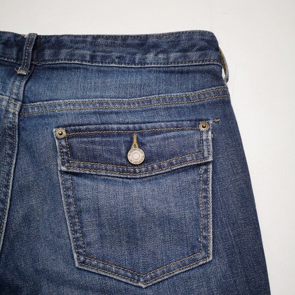 Banana Republic Factory Ladies Medium Wash Flare Leg Blue Jeans - Picture 9 of 13